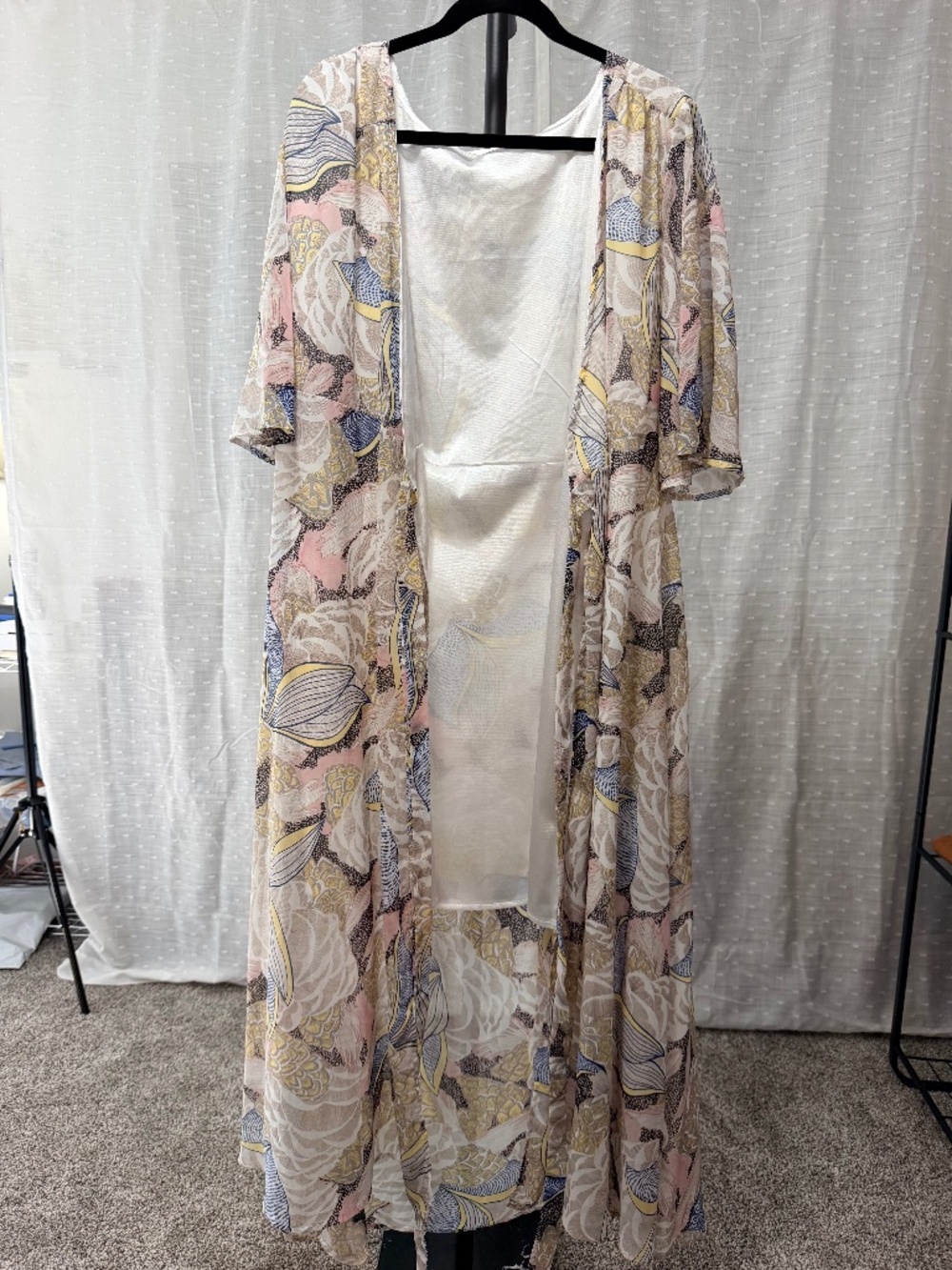 Floral Kimono/Robe - XL